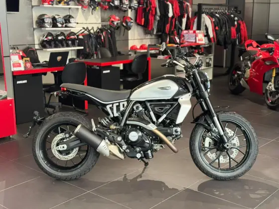 DUCATI SCRAMBLER ICON 