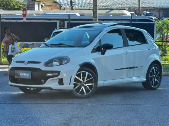 FIAT PUNTO 1.8 BLACKMOTION 16V FLEX 4P AUTOMATIZADO