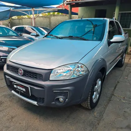 FIAT STRADA 1.4 MPI FREEDOM CD 8V FLEX 3P MANUAL