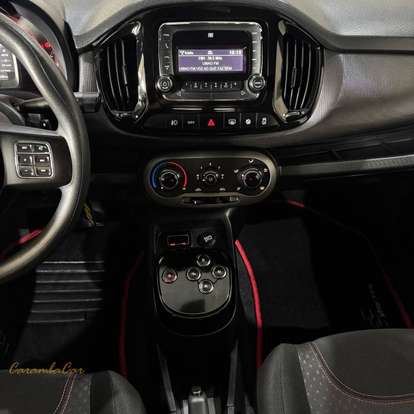 FIAT-UNO-2017