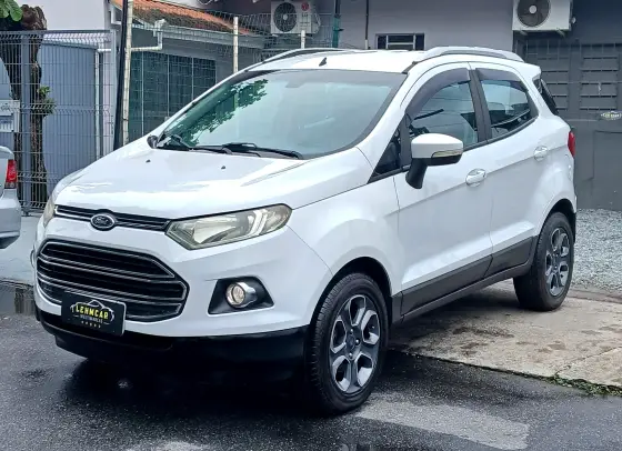 FORD ECOSPORT 2.0 TITANIUM 16V FLEX 4P AUTOMÁTICO