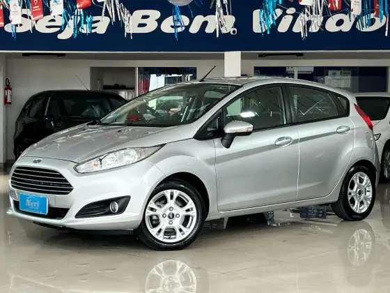 FORD FIESTA 1.6 SE HATCH 16V FLEX 4P MANUAL