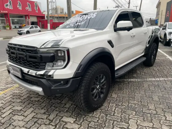 FORD RANGER 3.0 V6 TURBO GASOLINA RAPTOR 4X4 AUTOMÁTICO