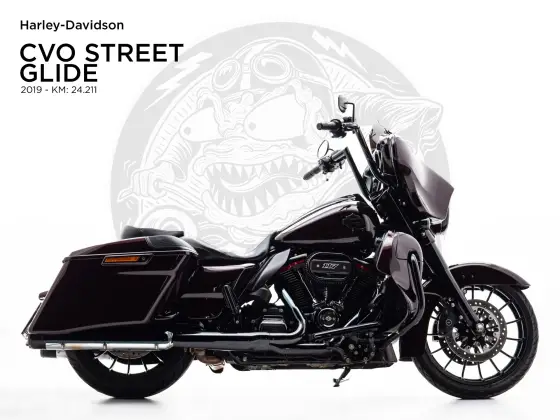 HARLEY-DAVIDSON CVO STREET GLIDE 