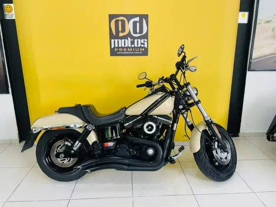 HARLEY-DAVIDSON DYNA FAT BOB 
