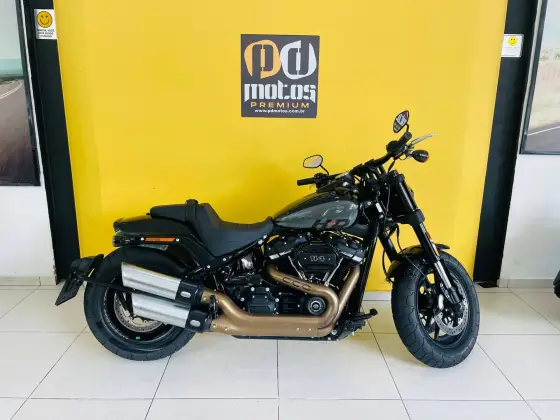 HARLEY-DAVIDSON SOFTAIL FAT BOB 114 