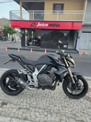 HONDA CB 1000R 
