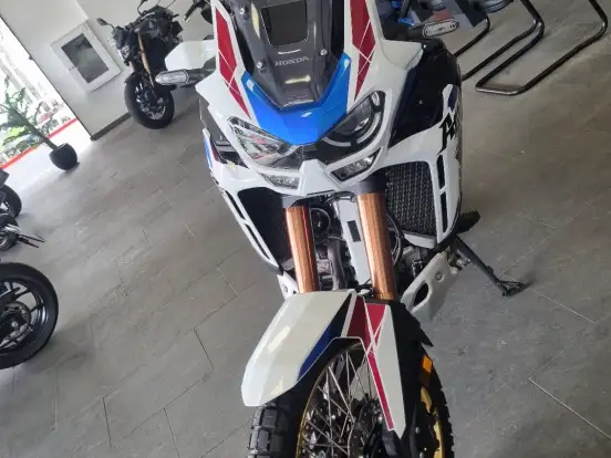 HONDA-CRF 1100L AFRICA TWIN ADVENTURE SPORTS ES HONDA-CRF 1100L AFRICA TWIN ADVENTURE SPORTS ES-2023