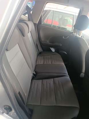 HONDA-FIT-2013