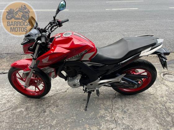 HONDA CB TWISTER 