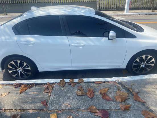 HONDA-CIVIC-2015