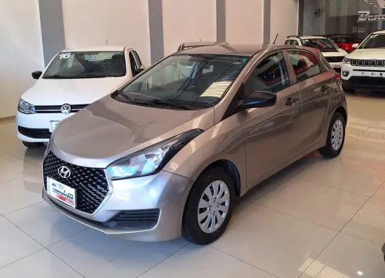 HYUNDAI HB20 1.0 UNIQUE 12V FLEX 4P MANUAL HYUNDAI HB20 1.0 UNIQUE 12V FLEX 4P MANUAL