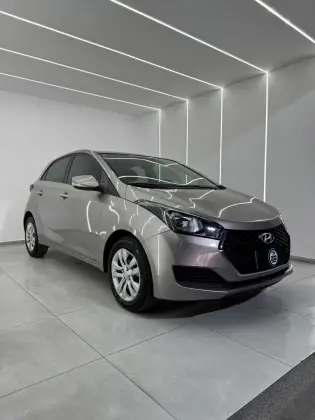 HYUNDAI HB20 1.6 COMFORT PLUS 16V FLEX 4P AUTOMÁTICO