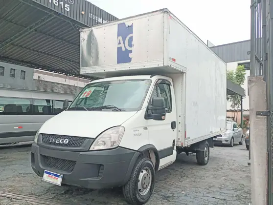IVECO DAILY 2.3  HPI DIESEL 35S14 CHASSI MANUAL