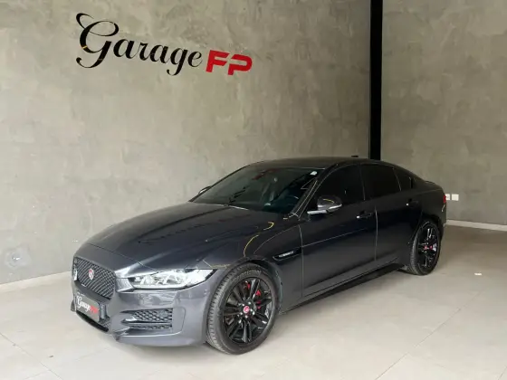 JAGUAR XE 2.0 16V SI4 TURBO GASOLINA R-SPORT 4P AUTOMÁTICO