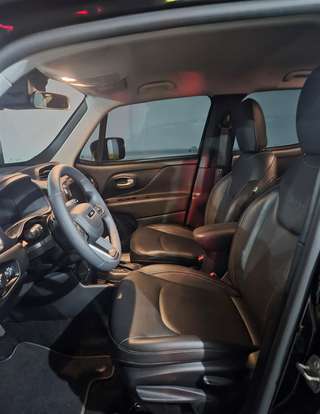 JEEP-RENEGADE-2025