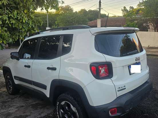 JEEP-RENEGADE-2.0 16V TURBO DIESEL SPORT 4P 4X4 AUTOMÁTICO JEEP-RENEGADE-2016