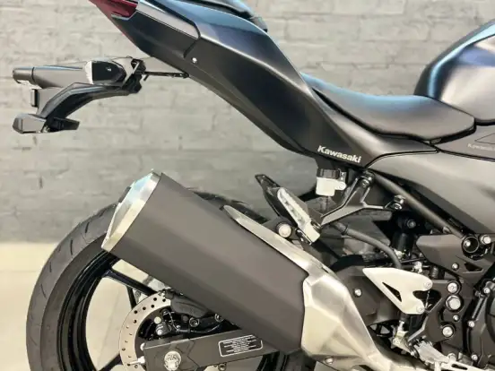 KAWASAKI-NINJA 500 KAWASAKI-NINJA 500-2025