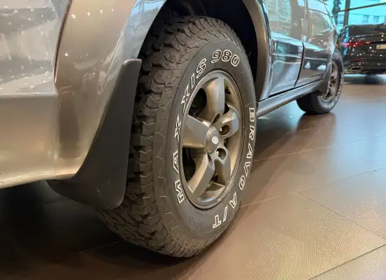 KIA-SORENTO-2008