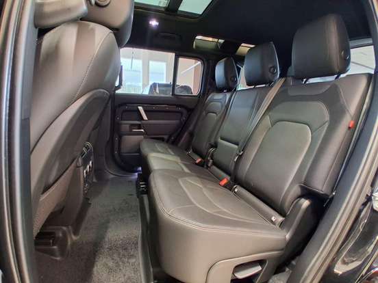 LAND ROVER-DEFENDER-2023