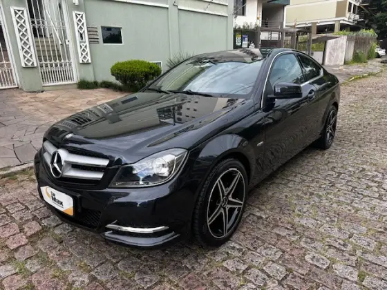 MERCEDES-BENZ C 180 1.8 CGI COUPÉ TURBO 16V GASOLINA 2P AUTOMÁTICO