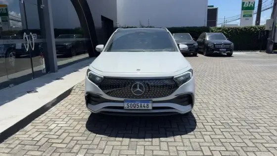 MERCEDES-BENZ EQA 250 66,5 KW ELÉTRICO