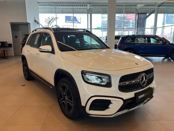 MERCEDES-BENZ GLB 220 2.0 MHEV AMG LINE 4MATIC 8G-DCT