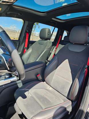 MERCEDES-BENZ-GLB 35 AMG-2022