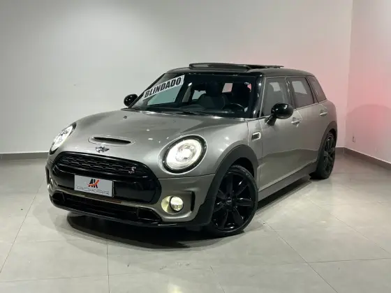MINI COOPER 2.0 S TOP CLUBMAN 16V TURBO GASOLINA 4P AUTOMÁTICO