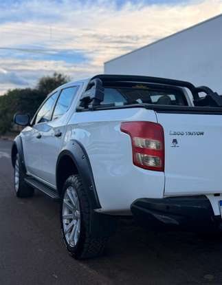 MITSUBISHI-L200 TRITON-2021