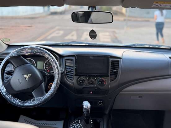 MITSUBISHI-L200 TRITON-2021