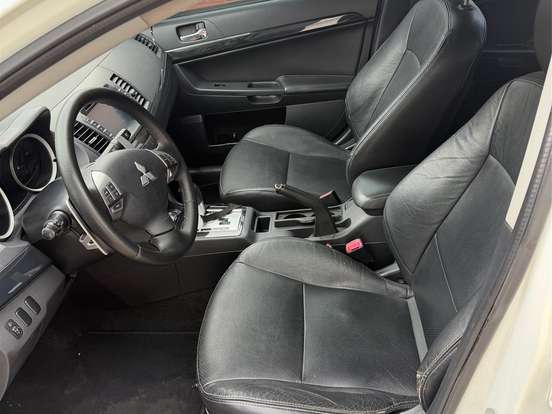 MITSUBISHI-LANCER-2.0 GT 16V GASOLINA 4P AUTOMÁTICO MITSUBISHI-LANCER-2014