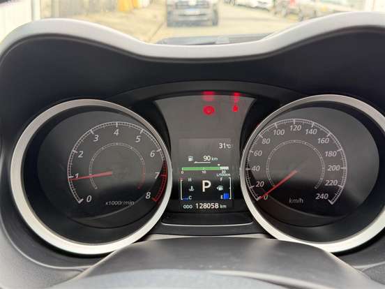 MITSUBISHI-LANCER-2014