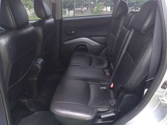 MITSUBISHI-OUTLANDER-3.0 4X4 V6 24V GASOLINA 4P AUTOMÁTICO MITSUBISHI-OUTLANDER-2008