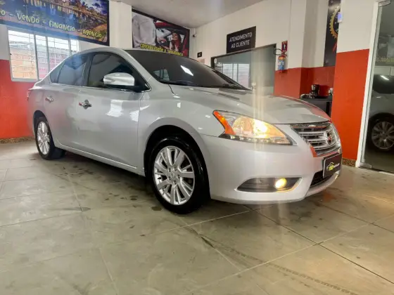 NISSAN SENTRA 2.0 SL 16V FLEX 4P AUTOMÁTICO
