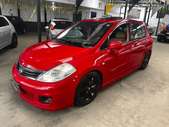 NISSAN TIIDA 1.8 SL 16V FLEX 4P AUTOMÁTICO