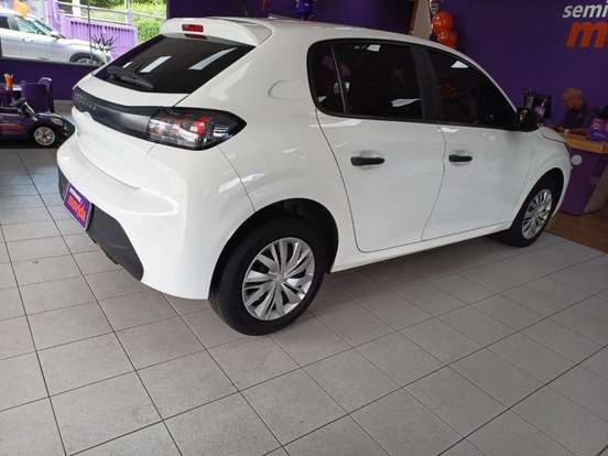 PEUGEOT-208-2023