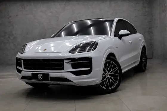 PORSCHE CAYENNE 3.0 V6 E-HYBRID COUPÉ AWD TIPTRONIC S