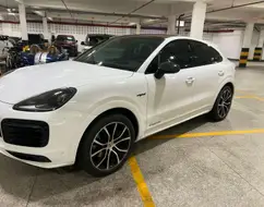 PORSCHE CAYENNE 3.0 V6 E-HYBRID COUPÉ AWD TIPTRONIC S PORSCHE CAYENNE 3.0 V6 E-HYBRID COUPÉ AWD TIPTRONIC S