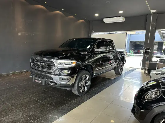 RAM 1500 5.7 V8 GASOLINA LIMITED CD 4X4 AUTOMÁTICO