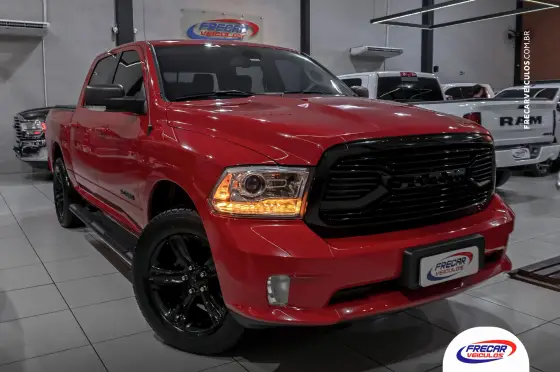 RAM 1500 5.7 V8 GASOLINA LIMITED NIGHT EDITION CD 4X4 AUTOMÁTICO