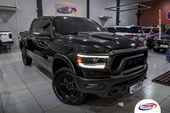 RAM 1500 5.7 V8 GASOLINA REBEL CD 4X4 AUTOMÁTICO