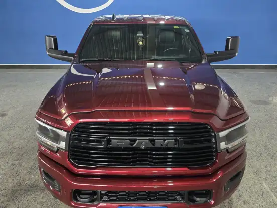 RAM-3500-6.7 I6 TURBO DIESEL LARAMIE NIGHT EDITION CD 4X4 AUTOMÁTICO RAM-3500-2022