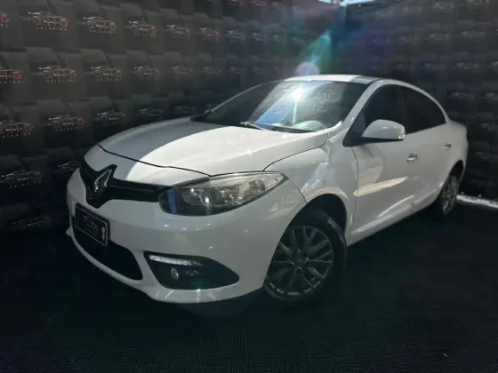 RENAULT FLUENCE 2.0 DYNAMIQUE 16V FLEX 4P AUTOMÁTICO