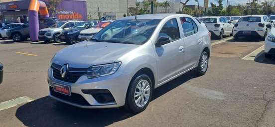 RENAULT-LOGAN-2023