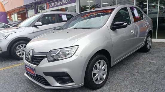 RENAULT-LOGAN-2024