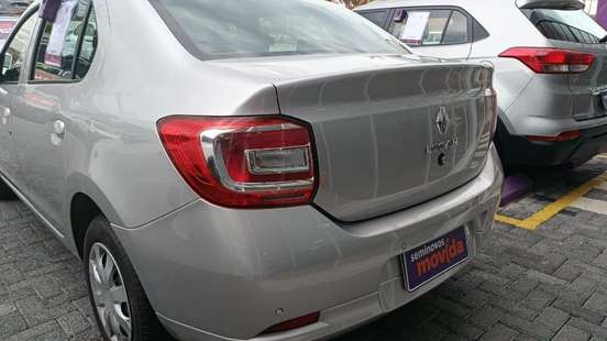 RENAULT-LOGAN-2024