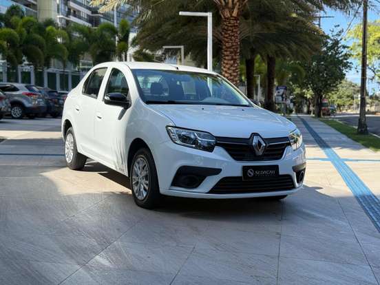 RENAULT-LOGAN-2024