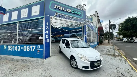 RENAULT SANDERO 1.0 AUTHENTIQUE 16V FLEX 4P MANUAL