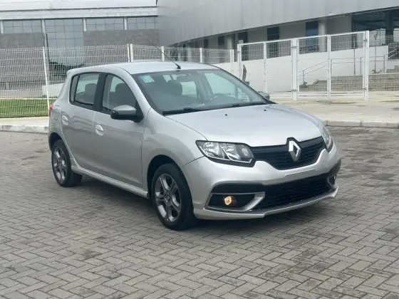 RENAULT SANDERO 1.6 GT LINE LIMITED FLEX 4P MANUAL